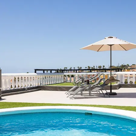 Sunset Villa *